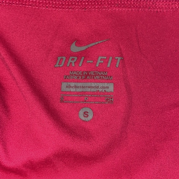 Women’s Nike shorts - Picture 4 of 4